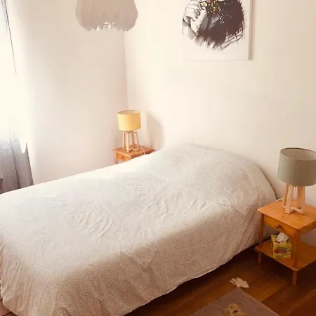 Spacious In The Heart Of アパート